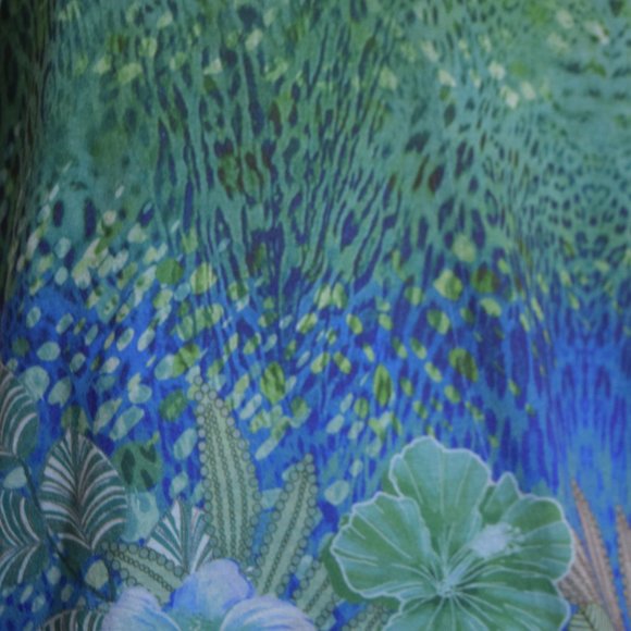 Jane Ashley Woman Floral Blouse, Watercolors, Size 2X - Picture 13 of 14